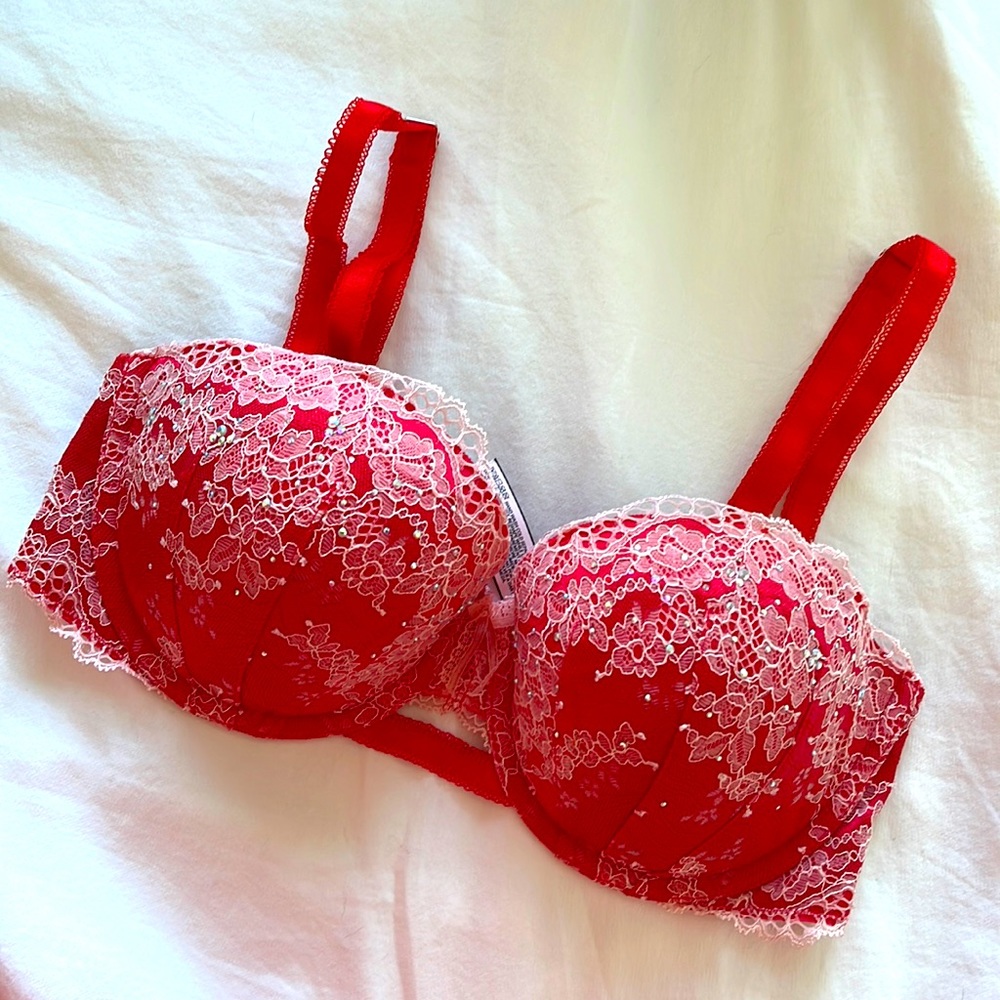 Victoria’s Secret Bra 34C